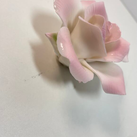 Florentine by L. Godinger & Co Pink Porcelain Rose Figurine No Cracks Vintage - Picture 6 of 8